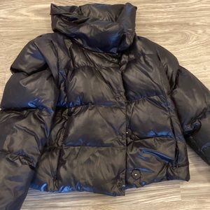 Black Banana Republic Puffer Jacket